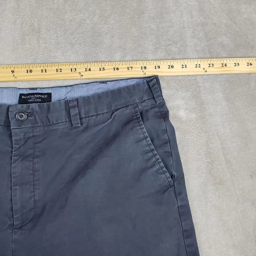 Banana Republic Aiden Chino Pants Mens 38x30 Gray Classic Fit Stretch Casual